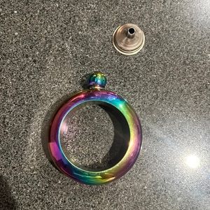 FLASK BRACELET 🍸🍾🥂🥳💕 Perfect for festivals, pool parties, clubs, vegas🤣!!